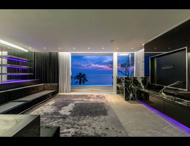 3 BEDROOM HOUSE TO LET IN CAMPS BAY